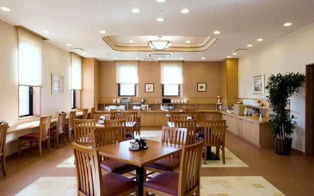 Hotel Route-Inn Mikawa Inter