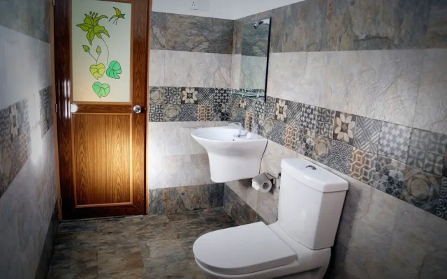 Romance Hills Hotel