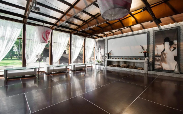 Mona Boutique Hote