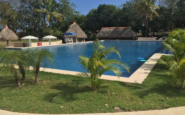 Coronado Golf & Beach Resort