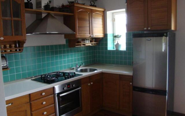 Longo Apartment