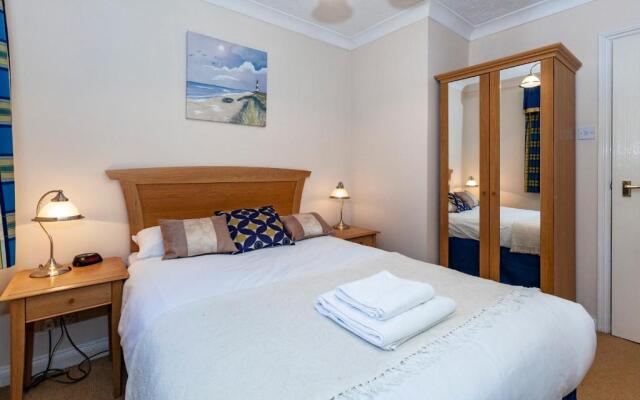 Churchill Way Suite