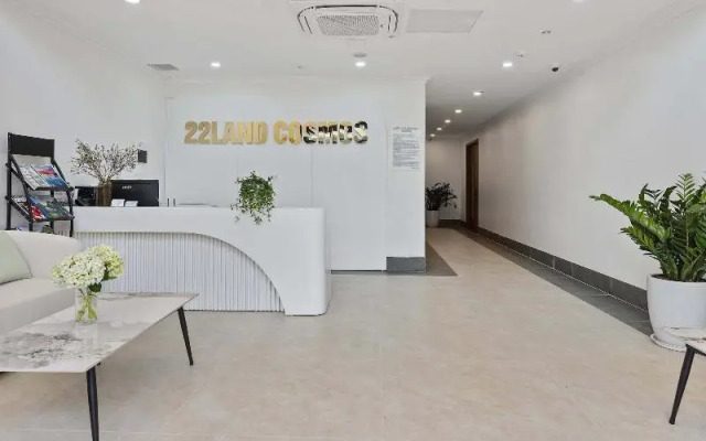 22Land Cosmos Hotel