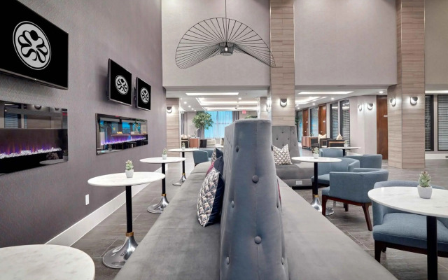 Sandman Signature Plano - Frisco Hotel