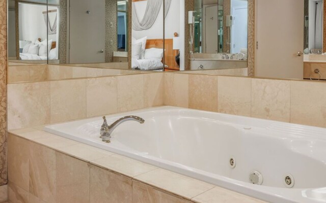 Horseshoe Valley Suites - The Sierra