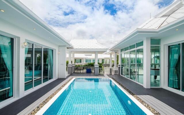 Marwin Pool Villa 8