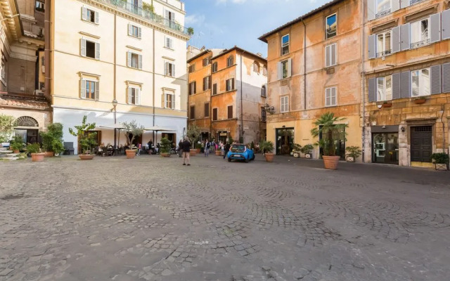Piazza Navona-Coronari House