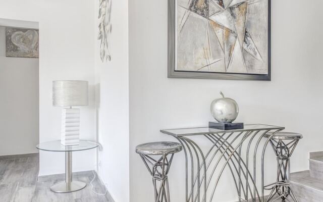 Villa in La Cadiere-d'azur With Private Pool