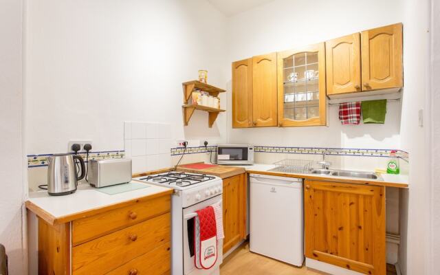 JSE Modern Apartment