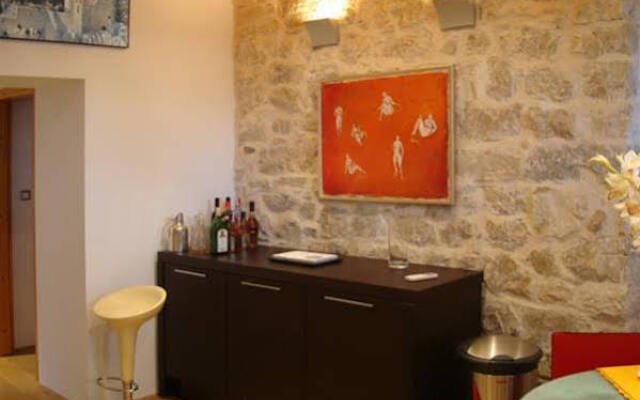 Diocletian Apartments