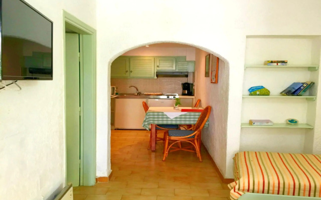 Kastro Studios Apartments