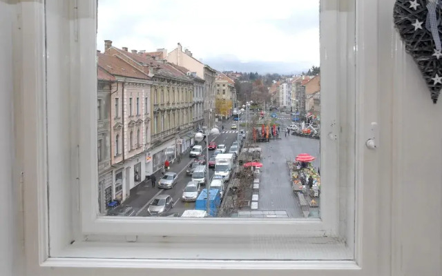 Apartment Nivia 2
