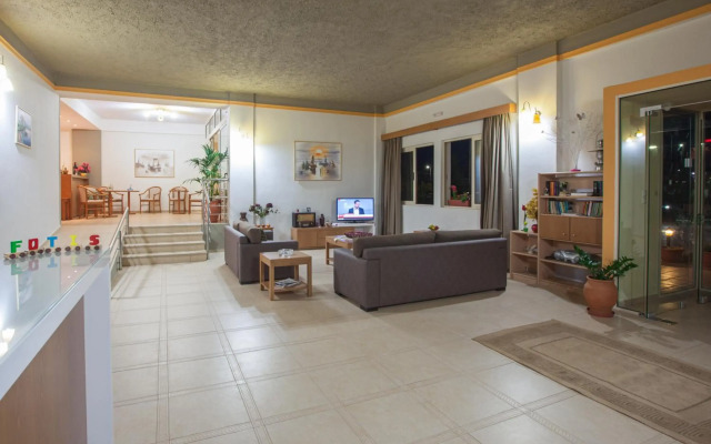 Fotis Studios Apartments