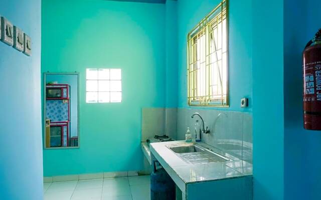 OYO Life 2918 Kost Arrazaq