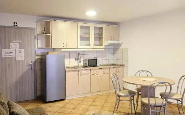Apartments Vugica Šilo