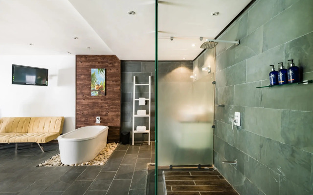 Bahia del Sol Beach Front Boutique Hotel