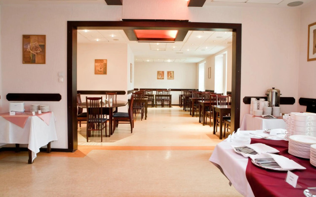 Kolonna Hotel Brigita