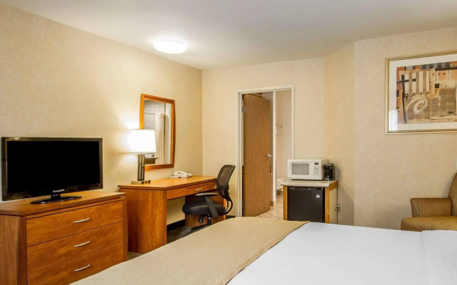 Quality Inn Petaluma - Sonoma