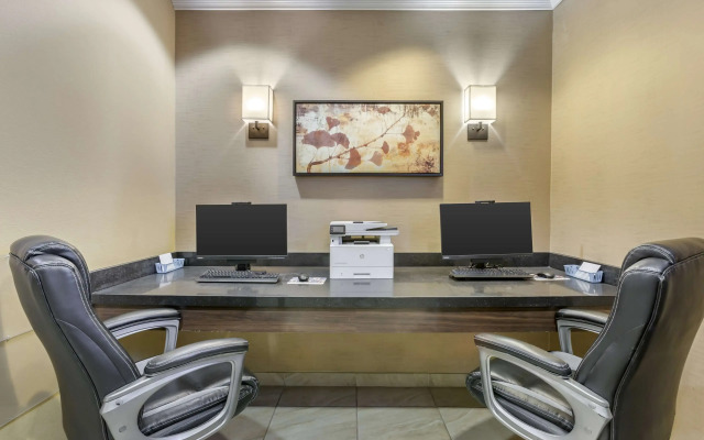 Best Western Plus Chandler Hotel & Suites