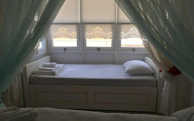 Alacati Eldoris Otel