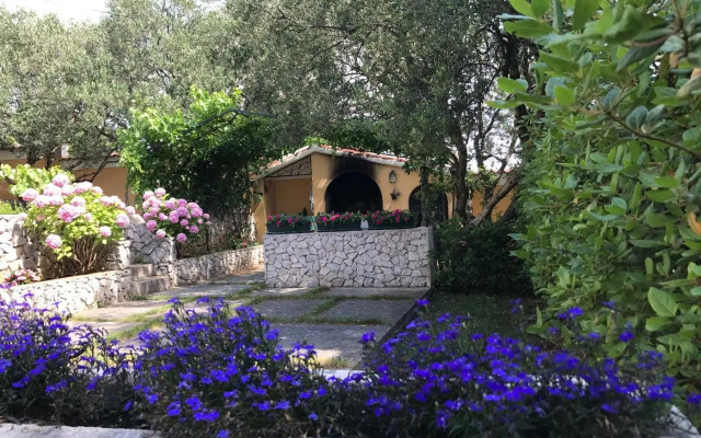 Vila Rojana