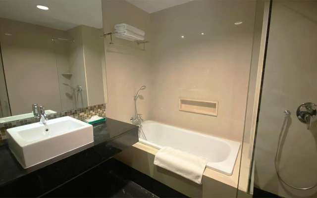 Emerald Garden International Hotel