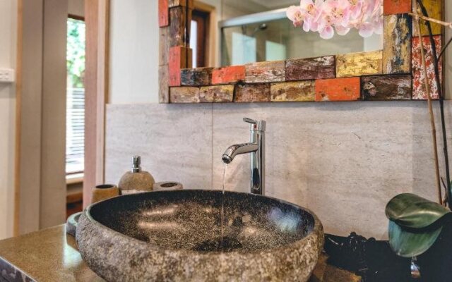 Albany Bali Style Accommodation