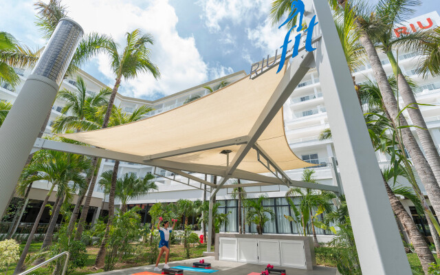 Hotel Riu Caribe - All Inclusive