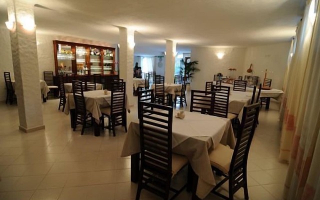 Hotel Cedrino