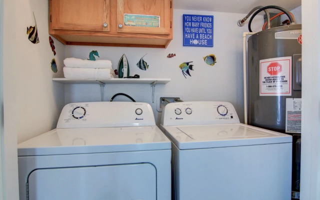 Nauti Mermaid 5 Bedroom Home by Redawning