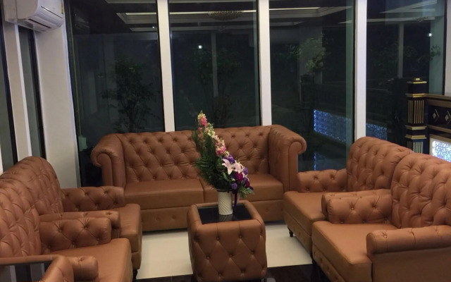 Samranchaykhong Hotel