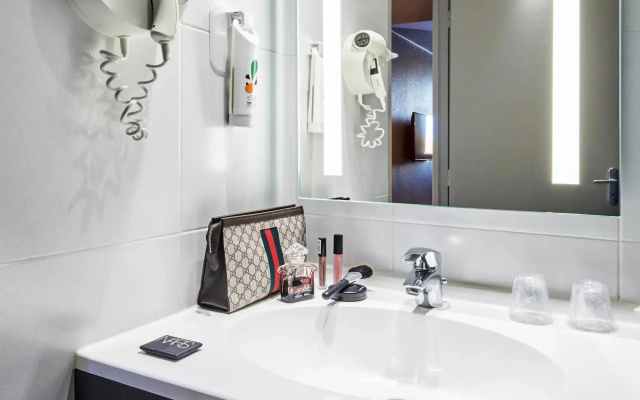 ibis Styles Evry Lisses