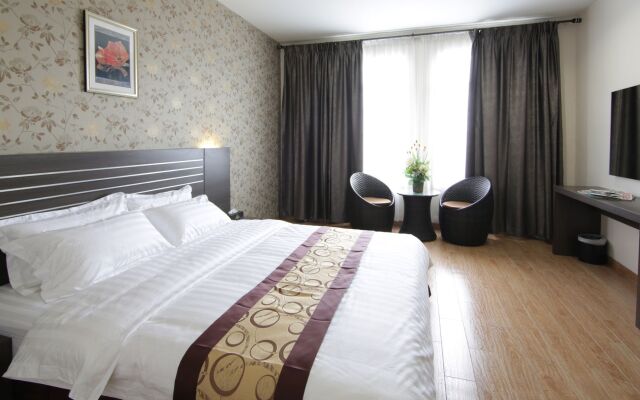 Venesia Hotel