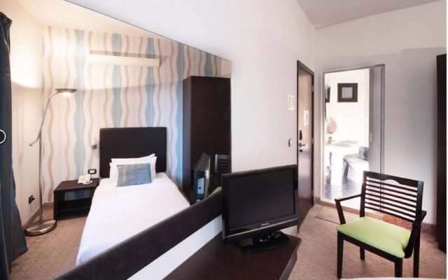Bay Inn Hotel
