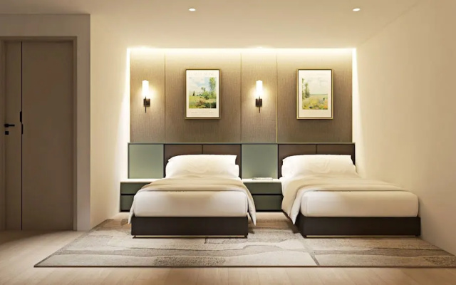 Amana Living Nguyen Canh Chan – Guest Rooms – Ho Chi Minh City
