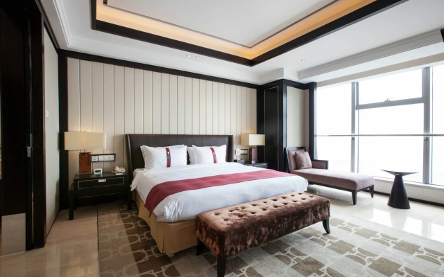 Holiday Inn Beijing Focus Square by IHG