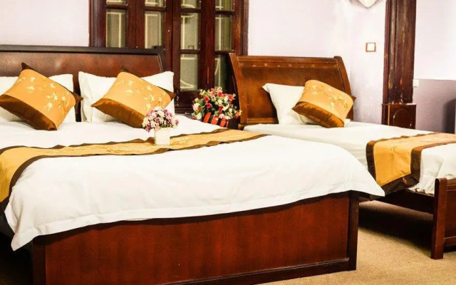 Lakeside Hotel Linh Dam Hanoi