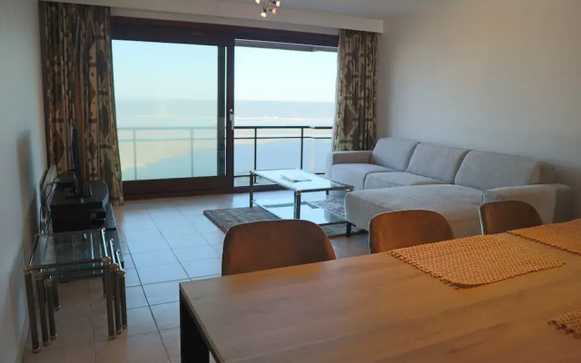 Apartment in Nieuwpoort With Sea Views