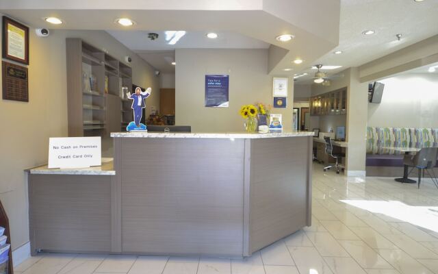 Days Inn & Suites Airport Albuquerque