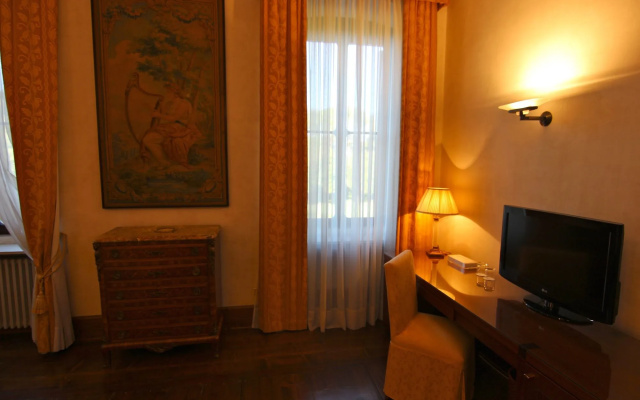 Hotel Villa Giona