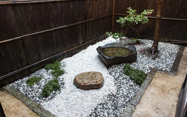 Rinn Shijo Machiya