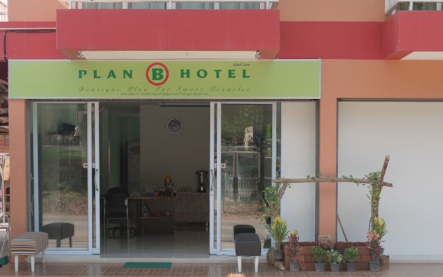 Plan B Hotel - Hostel