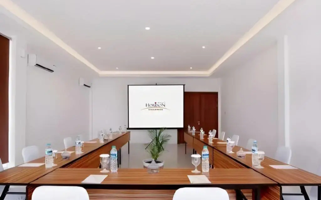 Horison Ultima Singkawang