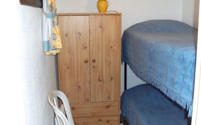 Studio in Canet-en-roussilon, With Wonderful Mountain View and Furnish