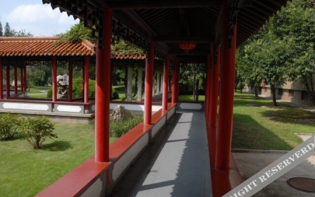 Puyang Hotel