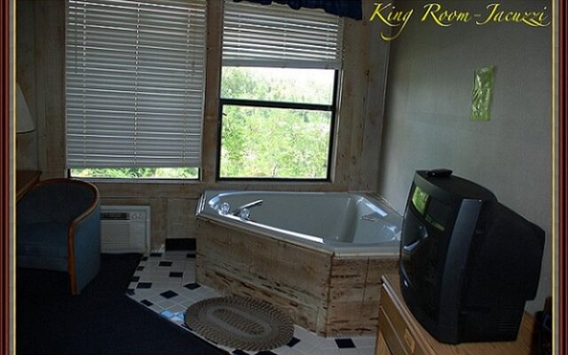 Budgetel River Inn