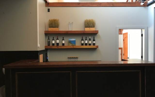 Wesbert Winery & Guest Suites