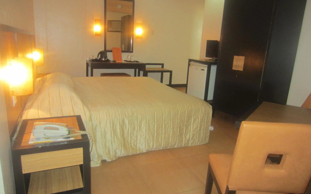 Bacolod Business Inn