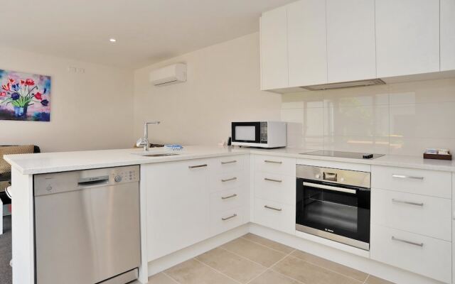 Madras St Apartments - City