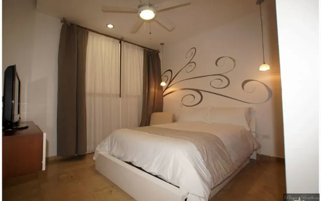 Doca 103 2 Bedrooms and Jacuzzi by RedAwning